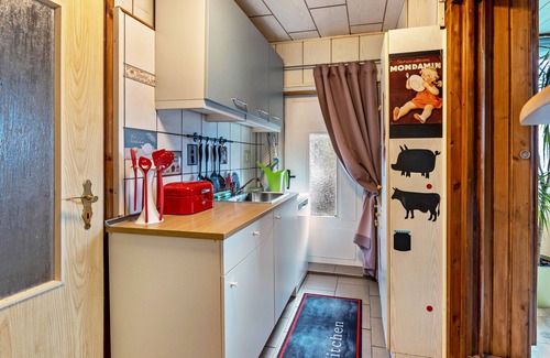 Stapelburg Apartamento | Apartamento 'Haus Luise' con vistas a la montaña, terraza privada y Wi-Fi