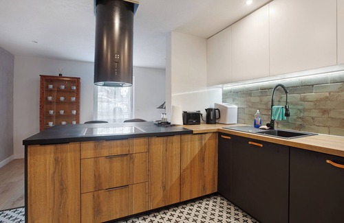 Haeusern Apartamento | Apartamento 'Heimelige Schwarzwaldwohnug Berg' con balcón y Wi-Fi