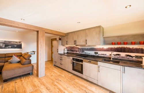 Breitnau Apartamento | Apartamento 'Heustock' con vistas a la montaña, balcón y Wi-Fi