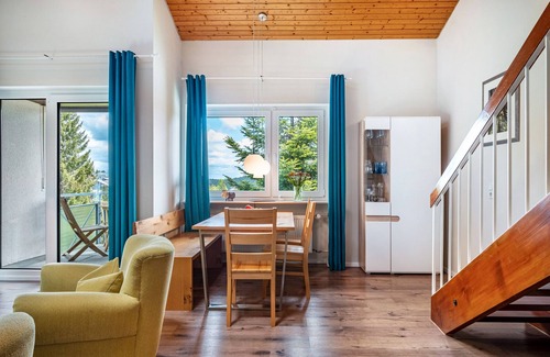 Schoenwald Apartamento | Apartamento 'Himmelblau' con piscina y sauna
