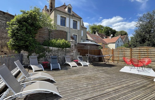 Montbard Apartamento | Apartment historic center MONTBARD - 1 bedroom "Chez Delphine et Guillaume" France
