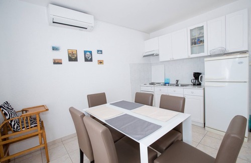 Lopar Apartamento | Apartment - Holiday apartment for 4 persons (A2) in Lopar San Marino
