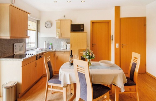 Norderney Apartamento | Apartamento 'Huus Nördernee 1' con balcón y Wi-Fi