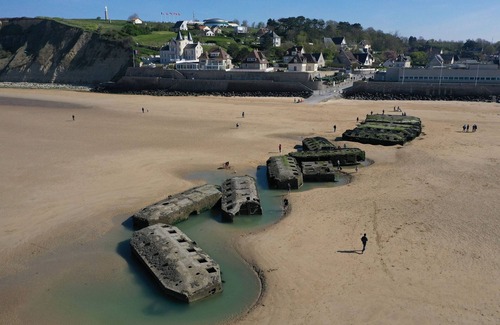 Creully Apartamento | Apartment in the Heart of Normandy. Close to the D-Day Beaches!