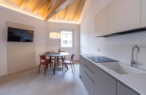 Cividale del Friuli Apartamento | Apartment Il Giardino Segreto-2 by Interhome