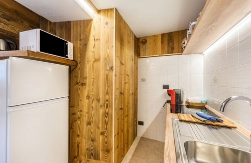 Chatillon Apartamento | Apartamento 'Il Nido Di Letizia' con vistas a la montaña, jardín privado y balcón