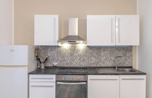 Porto San Paolo Apartamento | Apartamento 'Il Piccolo Rifugio' con terraza privada, jardín privado y aire acondicionado