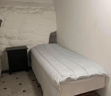 Sodertalje Apartamento | Apartment in 1700s building