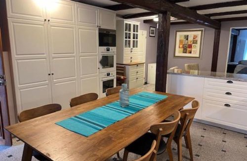 Sodertalje Apartamento | Apartment in 1700s building