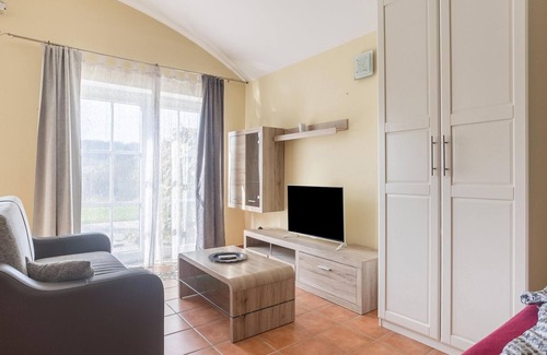 Loipersdorf bei Fuerstenfeld Apartamento | Apartamento en un patio cuadrado renovado en Bad Loipersdorf / Estiria