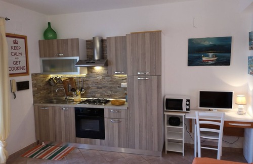 Cefalu Apartamento | Apartment in a residence with swimming pool overlooking the sea useful for families with children