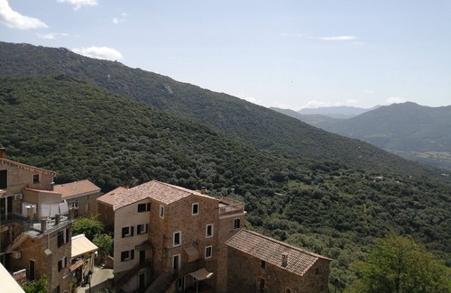 Olmeto Apartamento | Apartamento 'Cima' con vistas al mar y Wi-Fi