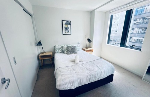 Auckland Central Business District Apartamento | Apartment in Auckland City in Front of Sky Tower