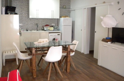 L'Escala Apartamento | APARTAMENTO EN EDGE DE PLAYA CON VISTA AL MAR