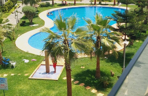 Bouznika Apartamento | Apartment in Bouznika with pool view