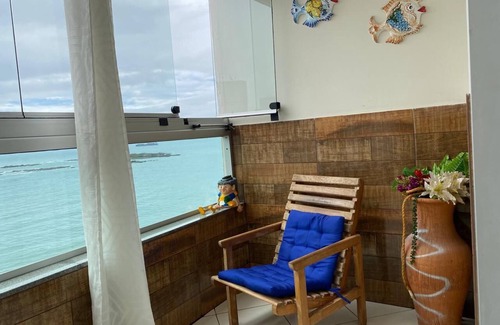 Vila Velha Apartamento | Apartment in front of the sea