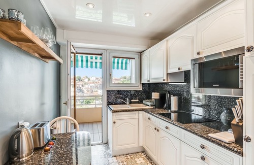 Riou - Petit Juas - Av de Grasse Apartamento | Apartamento en Cannes con 1 habitaciones, capacidad 4