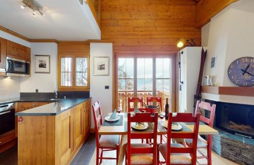 Saint-Pierre-de-Clages Apartamento | Apartment in central location with views