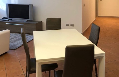 Carate Brianza Apartamento | Apartamento en Corte