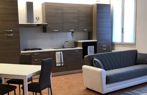 Carate Brianza Apartamento | Apartamento en Corte