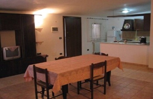 Oria Apartamento | Apartamento en complejo con amplio estacionamiento y cerca de 15 minutos del mar.