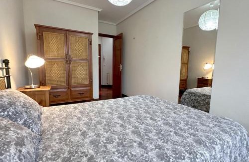 Castro Urdiales Apartamento | Apartment in Cotolino