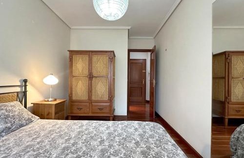 Castro Urdiales Apartamento | Apartment in Cotolino