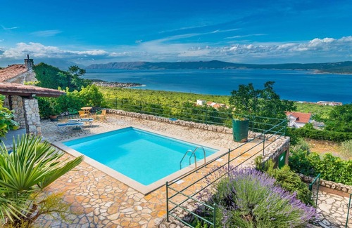 Crikvenica Villa | Apartamento en Crikvenica con terraza