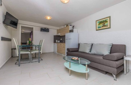 Grizane Villa | Adorabile villa con piscina e terrazza