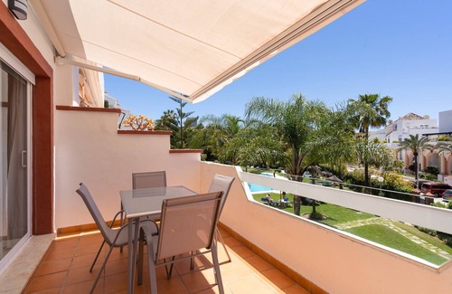 Nikki Beach Apartamento | Apartamento en Elviria cerca de la playa