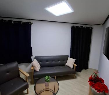 Yongsan-gu Apartamento | Apartment in exciting Itaewon #15