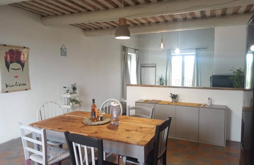 Althen-des-Paluds Apartamento | Apartment in Provencal farmhouse near Avignon