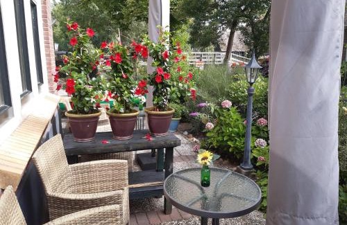 Zuideinde Apartamento | Apartment in Giethoorn by Scenic Canals