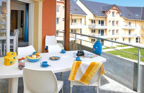 Grandcamp-Maisy Apartamento | Apartment in Grandcamp for 4 Person