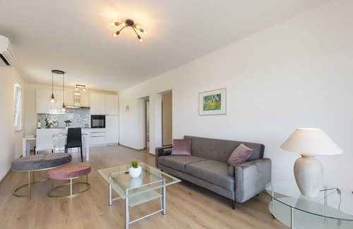 Ripenda Verbanci Apartamento | Apartamento en Labin con Piscina y Playa