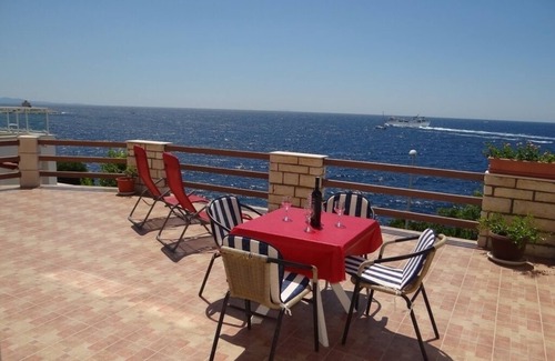 Krizni rat Apartamento | Apartamento en Hvar con Seaview, Terraza, Acondicionador, WIFI (199-2)