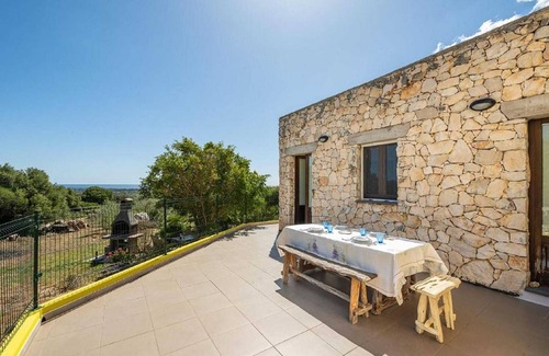 Dorgali Casa | Apartamento en Italia con jardín y barbacoa