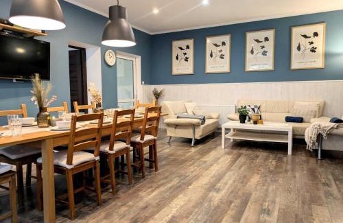 West Pomeranian Voivodeship Apartamento | Apartment in Ko obrzeg near Sandy Beach