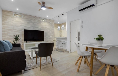 Carihuela Apartamento | Apartment in La Carihuela near the Beach