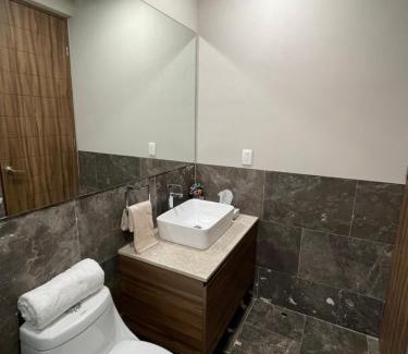 Colonia Roma Apartamento | Apartment in La Roma, Pool&GYM