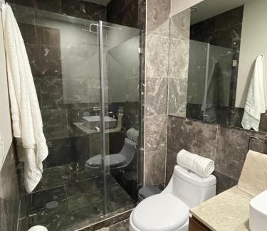 Colonia Roma Apartamento | Apartment in La Roma, Pool&GYM
