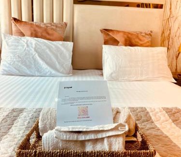 Lahore Apartamento | Apartment In Lahore by The Royal Escape