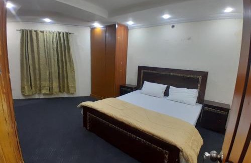 Lahore Cama Y Desayuno | Apartment in Lahore