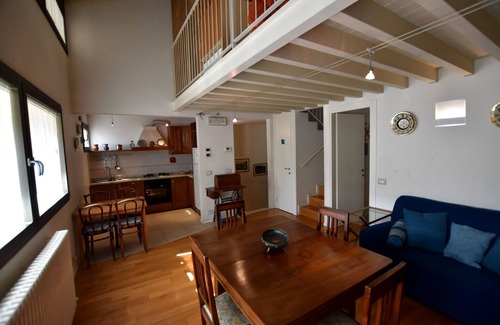 Lovere Apartamento | Acogedor Apartamento en Lovere cerca del Lago
