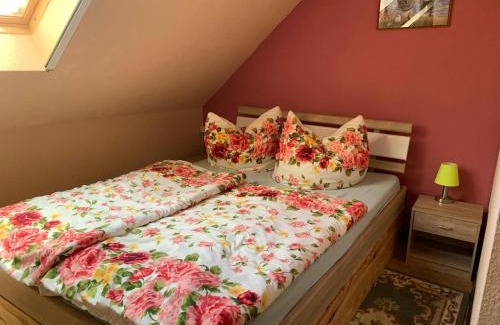 Weiag Apartamento | Apartment in Luckaitztal-Gossda with parking space