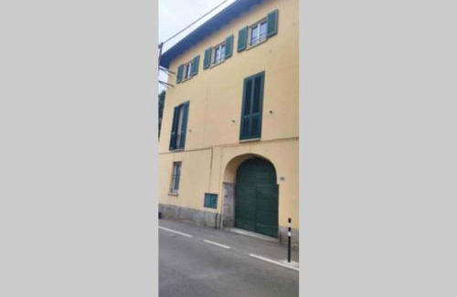 Cremnago Apartamento | Apartment in Lurago Derba - Como Provinz 42304
