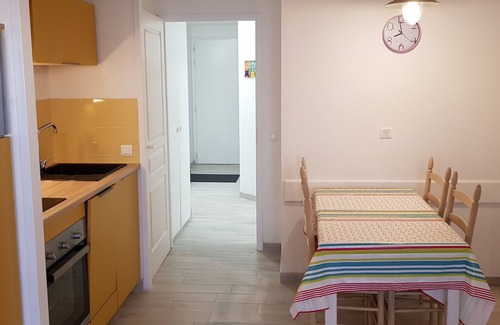 Fouesnant Apartamento | Apartamento en residencia de lujo con piscina frente al mar