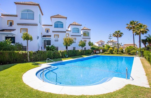 Urbanizacion Costabella Apartamento | Apartamento en Marbella cerca de Costabella