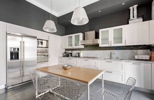 Porta Genova Apartamento | Apartamento en Milán con 4 habitaciones, capacidad 12
