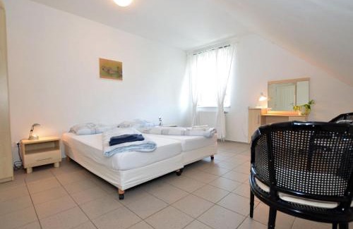 Nemojov Apartamento | Apartment in Nemojov near Forest and Pool